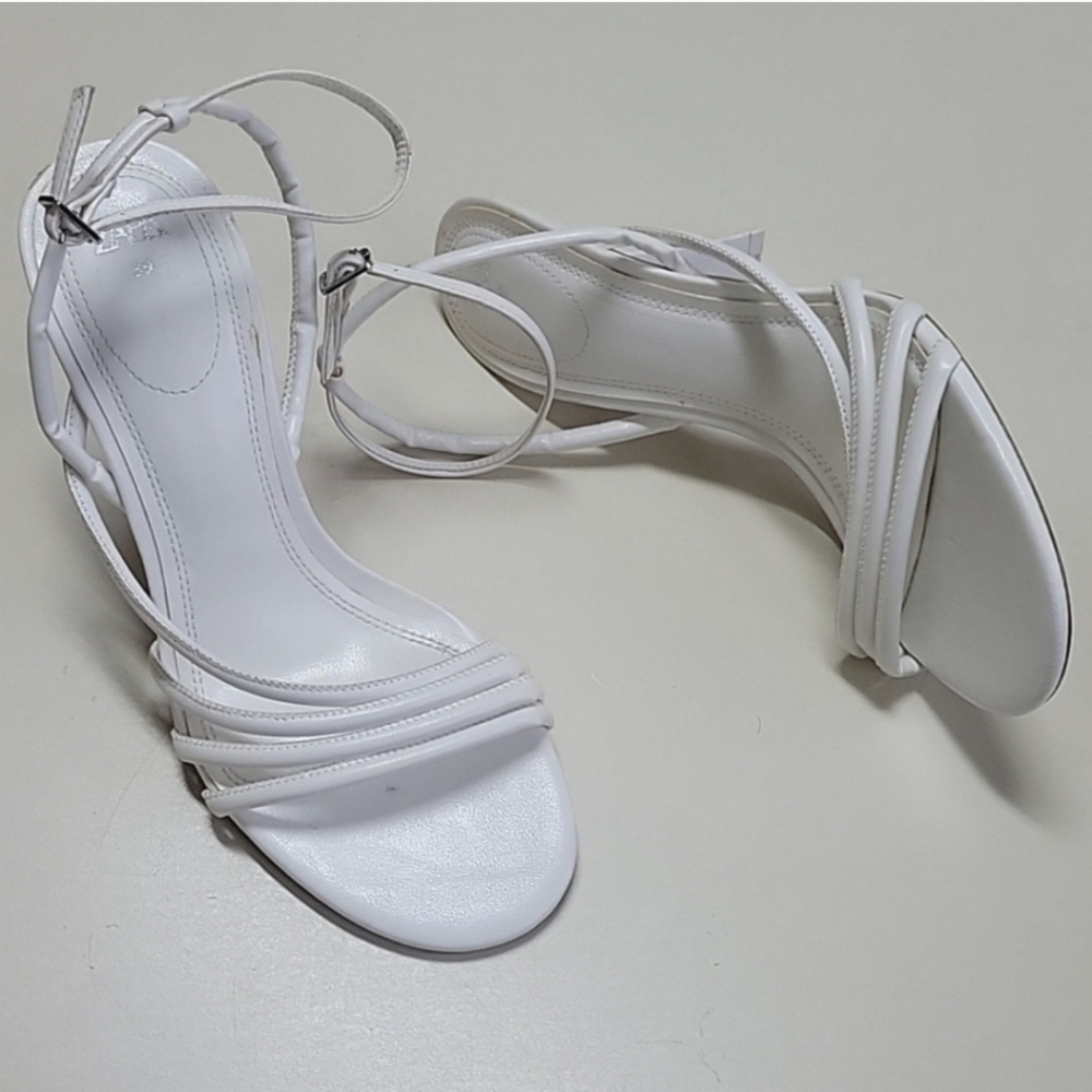 ZARA WHITE Angular Strappy Heels Size 8 - Picture 3 of 15